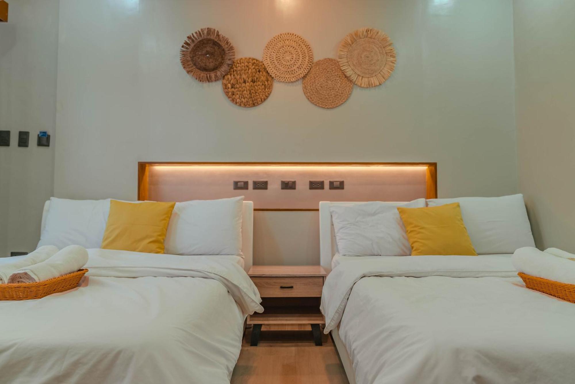GT Seaside Inn Oslob Quarto foto